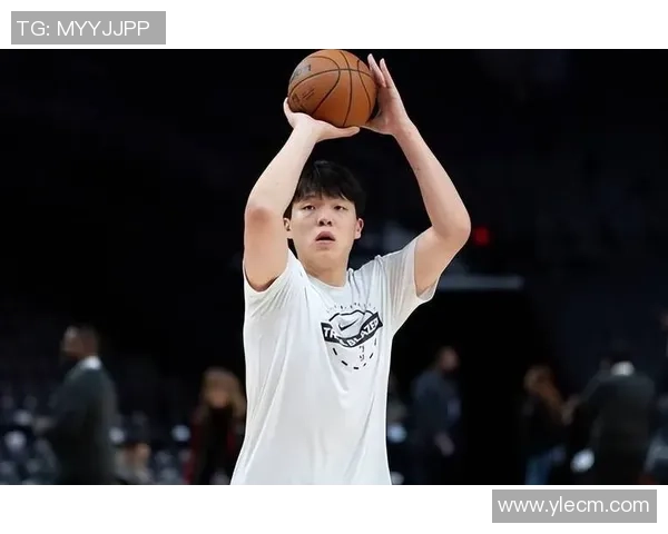 8+13+4！杨瀚森G联赛首演，全方位展示潜力，太阳十号秀亲赞